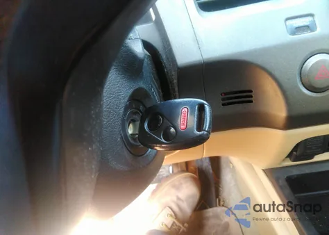 2007 Honda Civic Lx from USA, damaged, VIN 1HGFA16507L040119